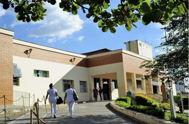Funcionários da Santa Casa votam greve na sexta